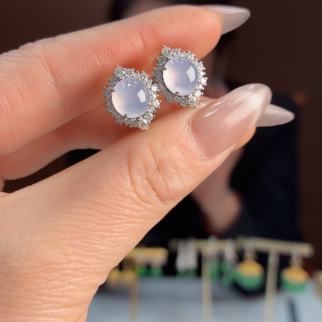 翡翠18K金镶嵌耳饰