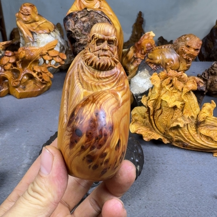 雄****柏木（崖柏）太行崖柏