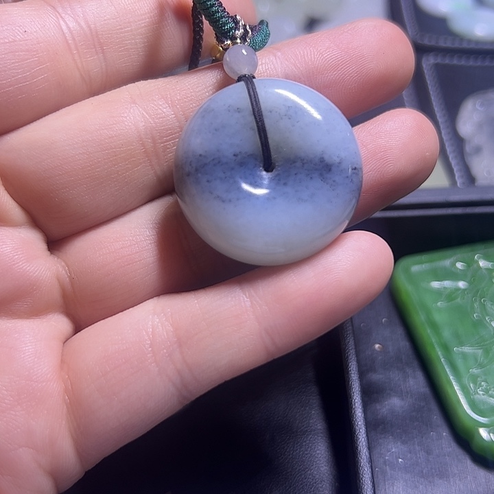 无***龙和田玉未镶嵌颈饰