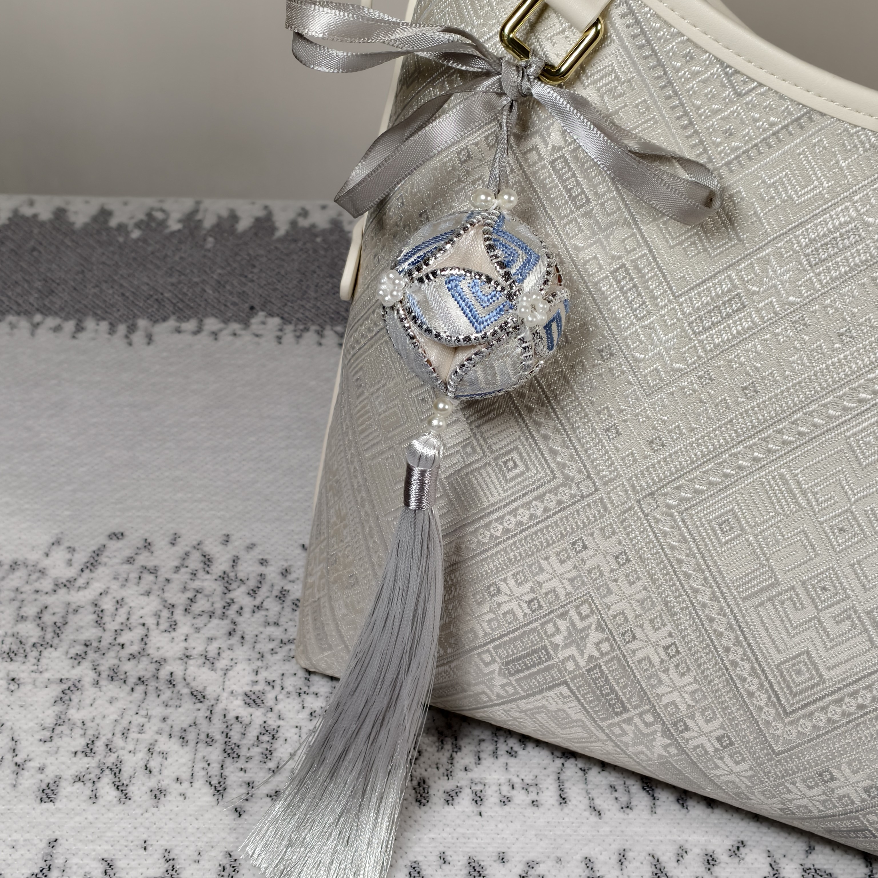 广西壮锦绣球 非遗手工单流苏乔迁新婚礼物伴手礼刺绣民族风4cm