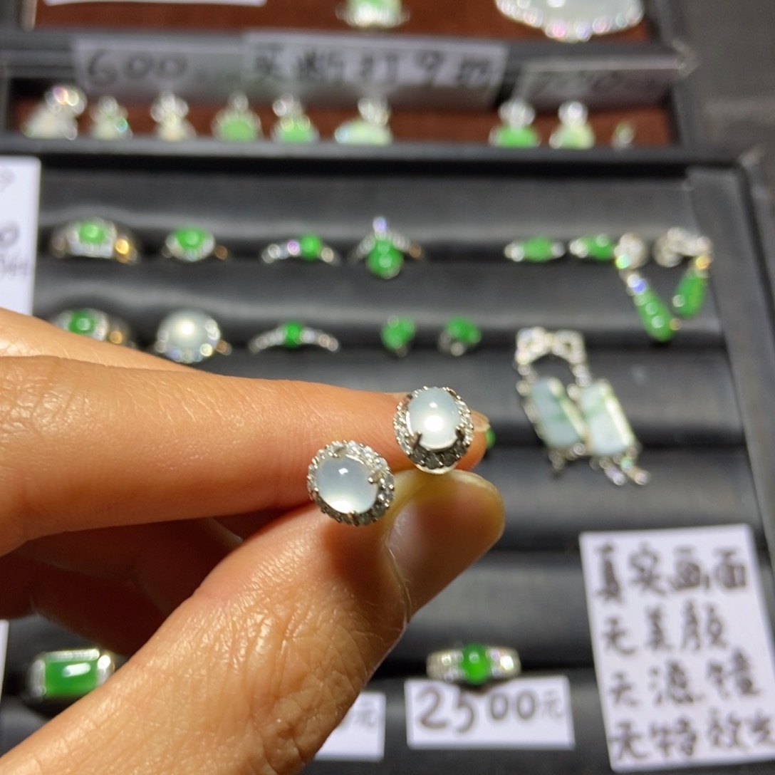 ****石翡翠银S925镶嵌颈饰
