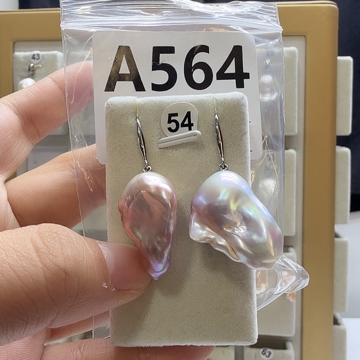 合成立方氧化锆合金