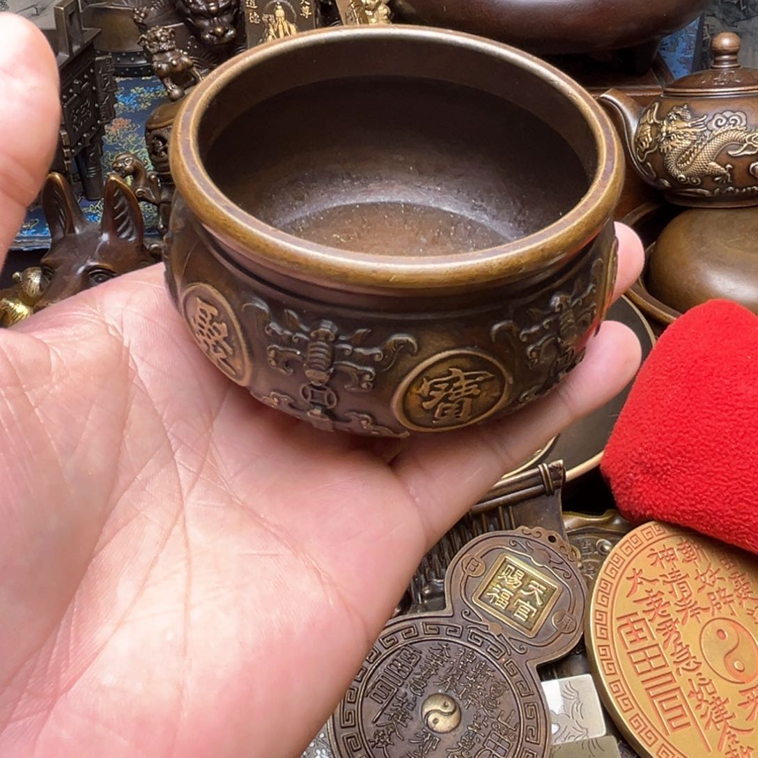 精美铜器点击下单