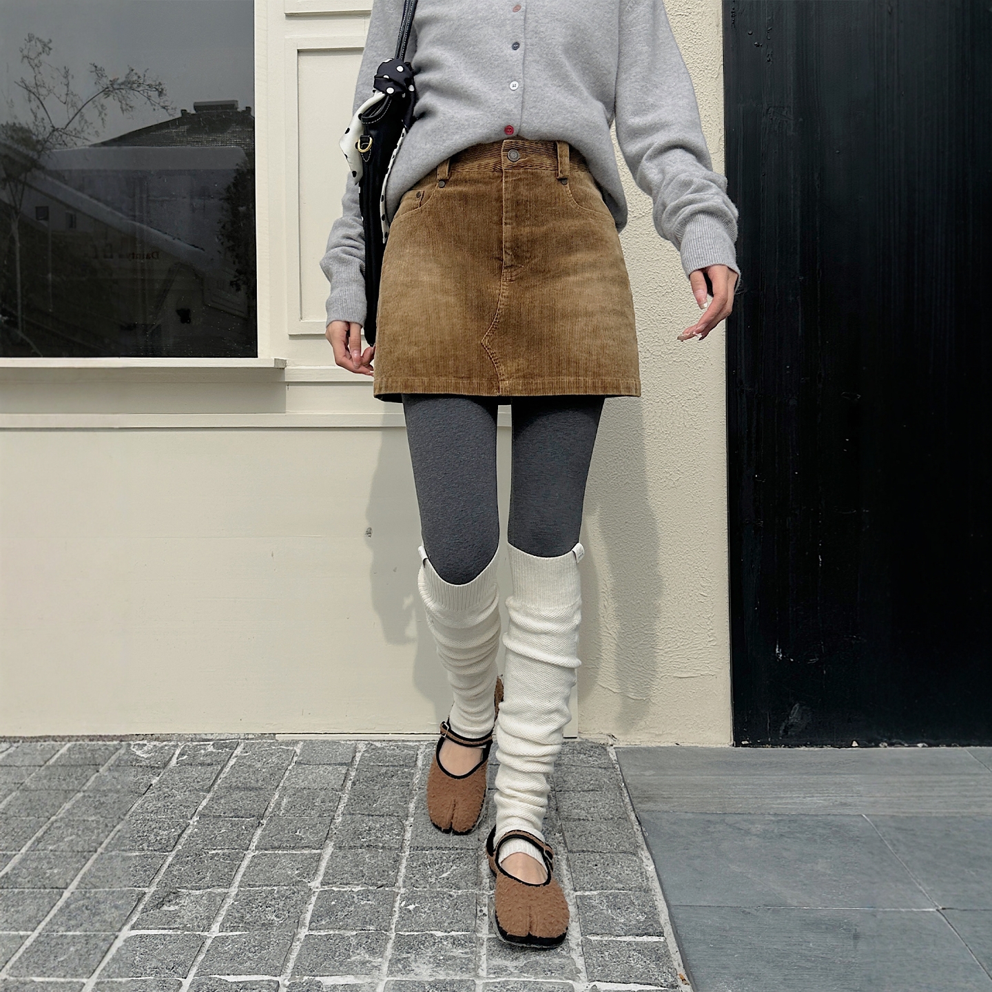 REREK设计师品牌灯芯绒水做旧感直筒短裙R25D10234276