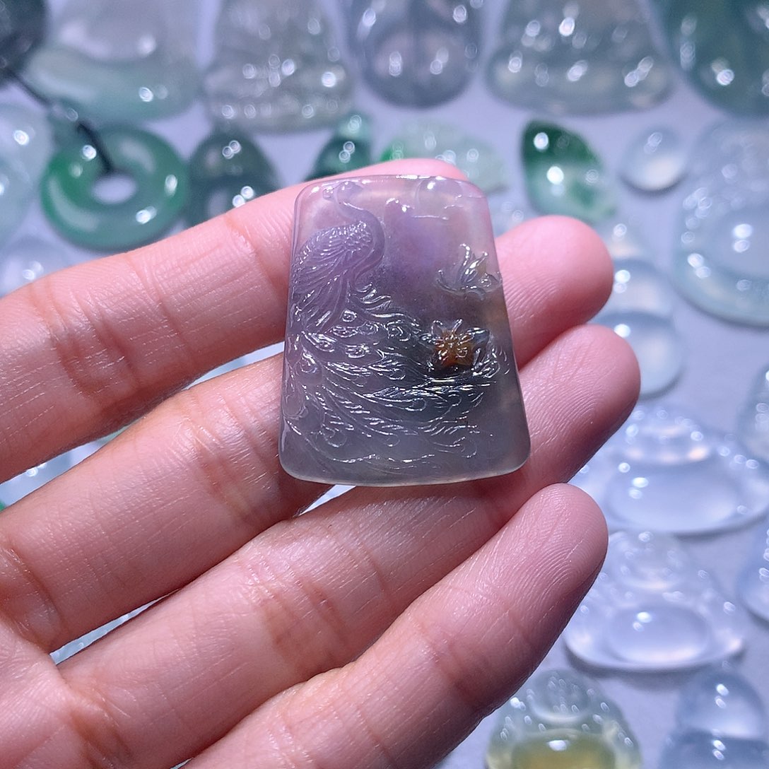 【闪购商品】翡翠颈饰未镶嵌牌