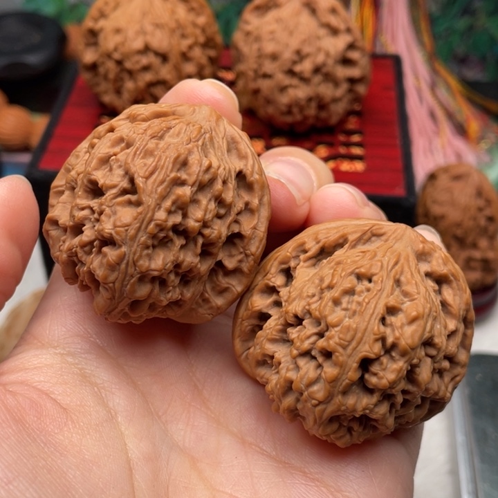 7 39-37 无黄尖微凹底