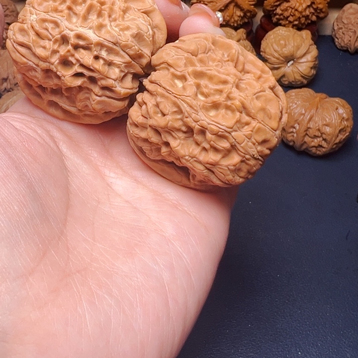 奔***心文玩核桃吊坠闷墩44