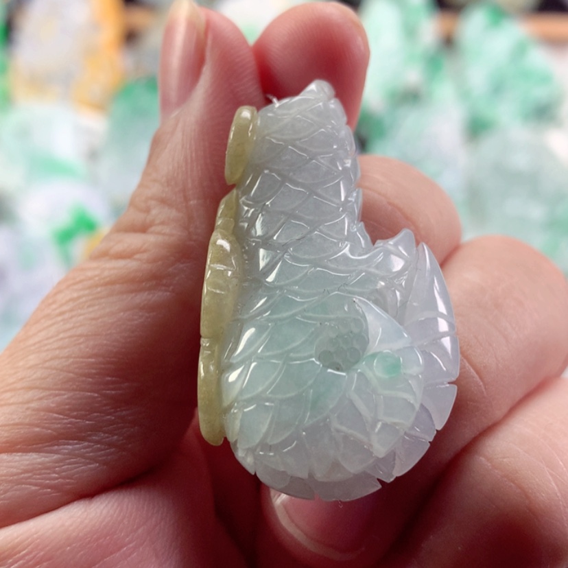 【闪购商品】翡翠吊坠(不含链)未镶嵌