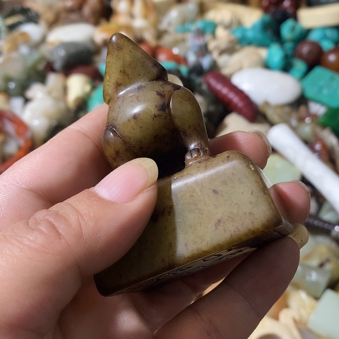 和田玉（糖玉）未镶嵌挂件