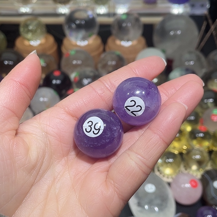 幸***星未镶嵌珠宝半成品水晶