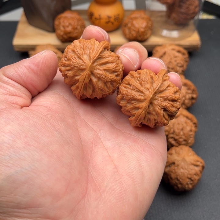 把件文玩核桃苹果园39