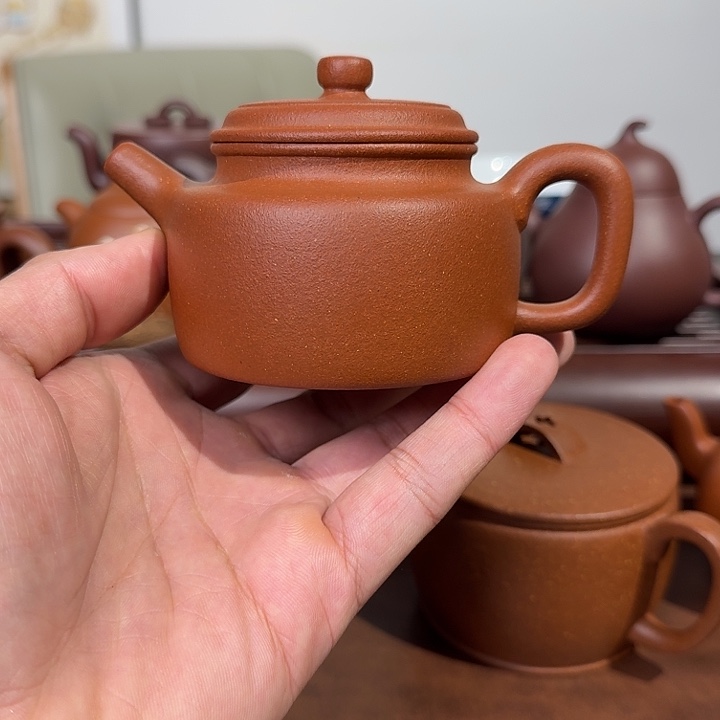 茶壶紫砂红降坡德钟