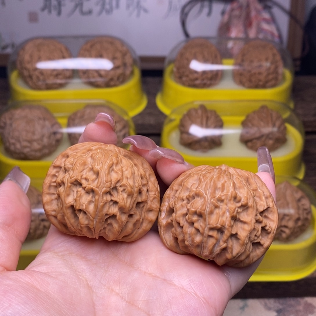 文玩核桃把件全品43尺山地磨盘