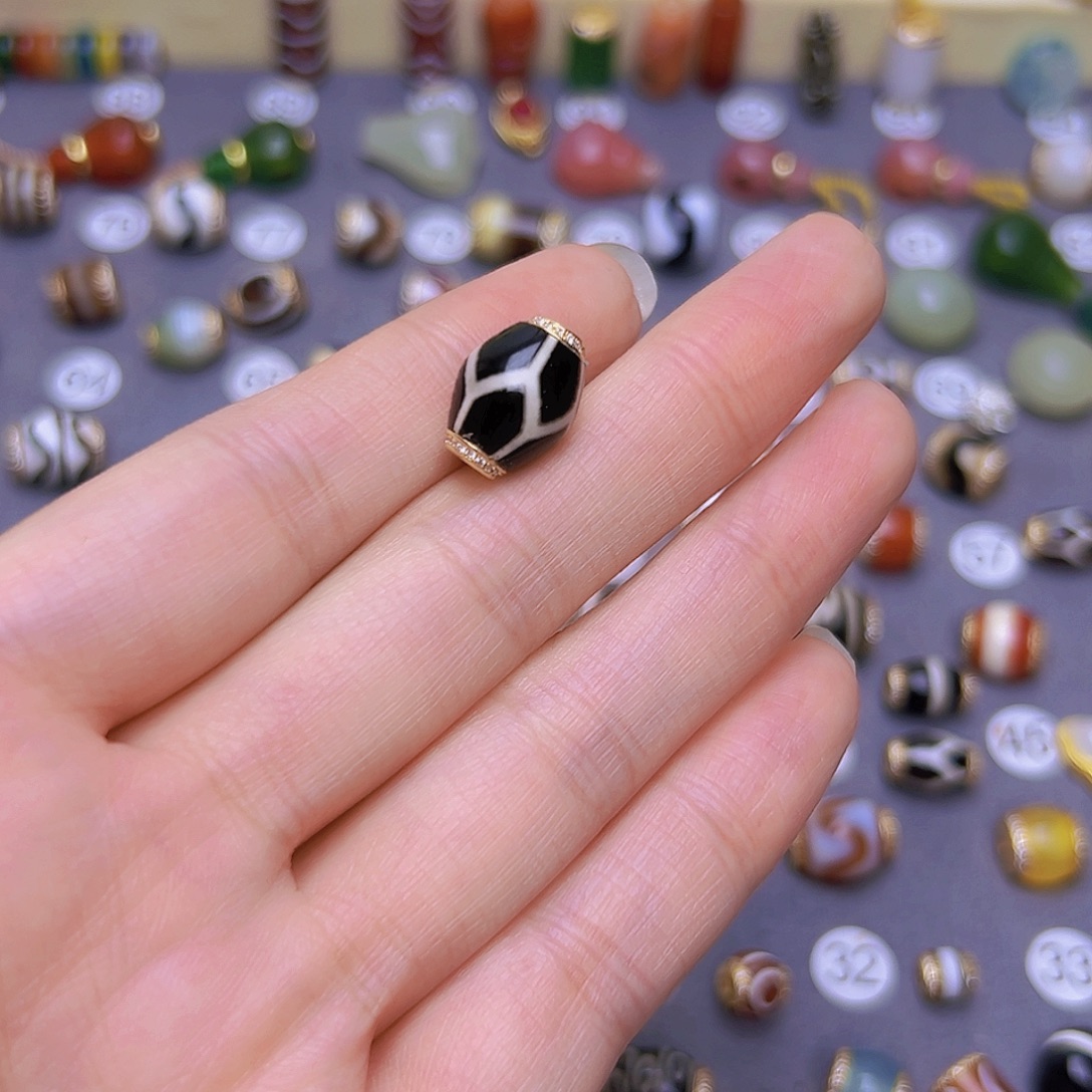 玛瑙/玉髓未镶嵌卡10