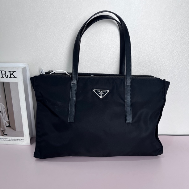 95新 Prada/普拉达 黑银拼皮托特包/横版/31/AG0609002922