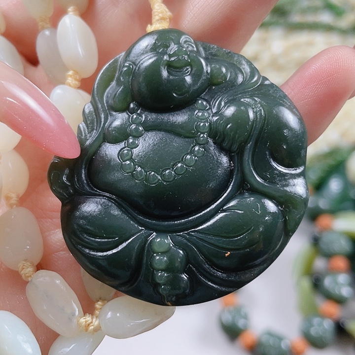 颈饰未镶嵌和田玉