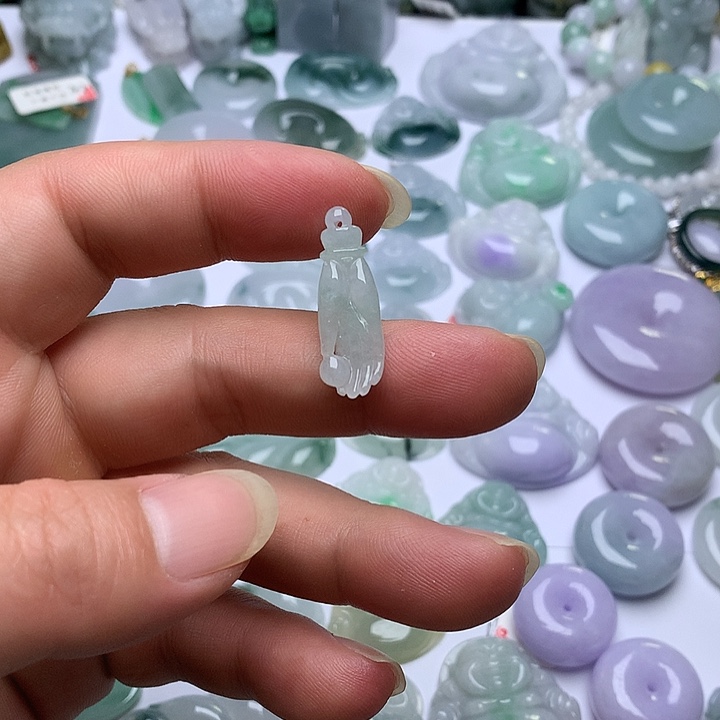 翡翠未镶嵌颈饰天然翡翠