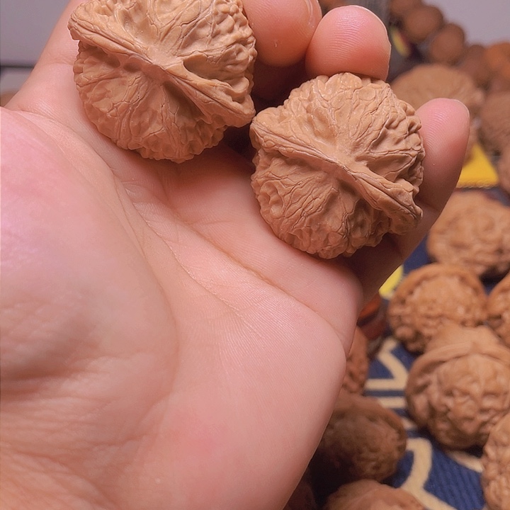 文玩核桃吊坠41矮桩宫灯