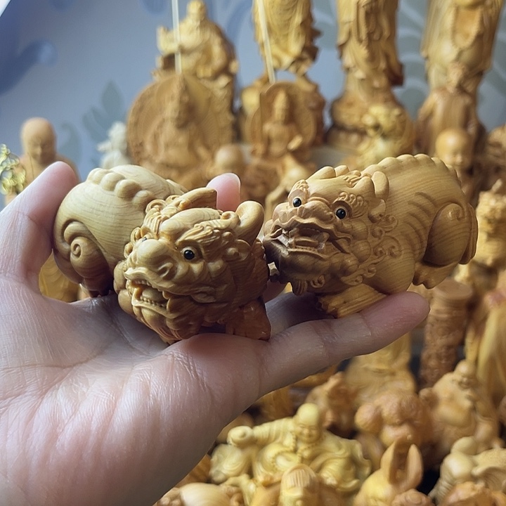 柏木（崖柏）崖柏公母貔貅一对