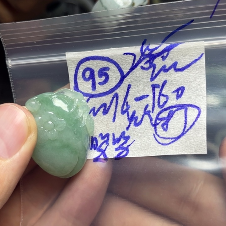 定制翡翠未镶嵌嘤*