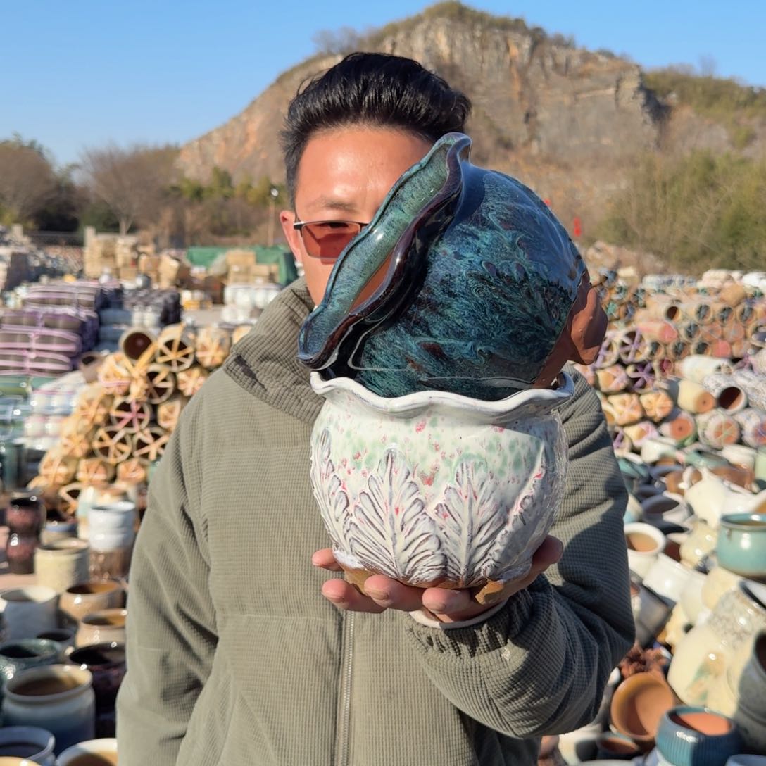 紫砂花盆口16.5高14（两个胡巴胖白菜两个色