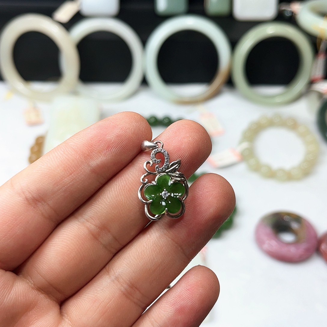 和田玉银S925镶嵌吊坠(不含链)48