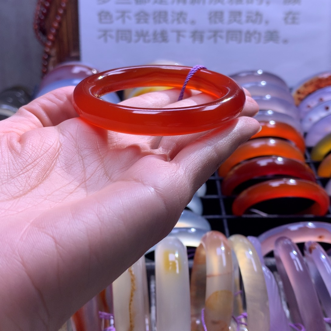 【闪购商品】玛瑙/玉髓手镯未镶嵌墩**儿