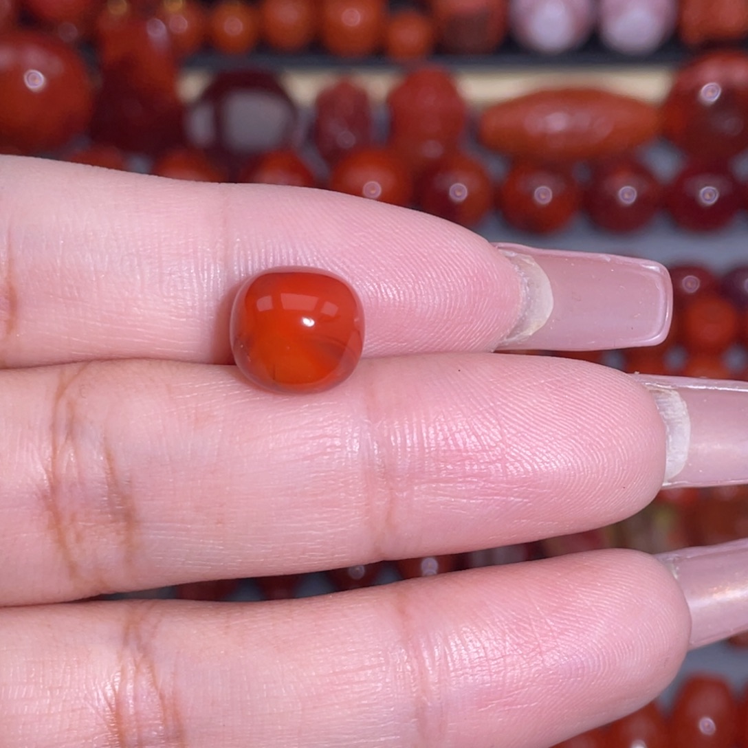 ****m南红玛瑙未镶嵌老型