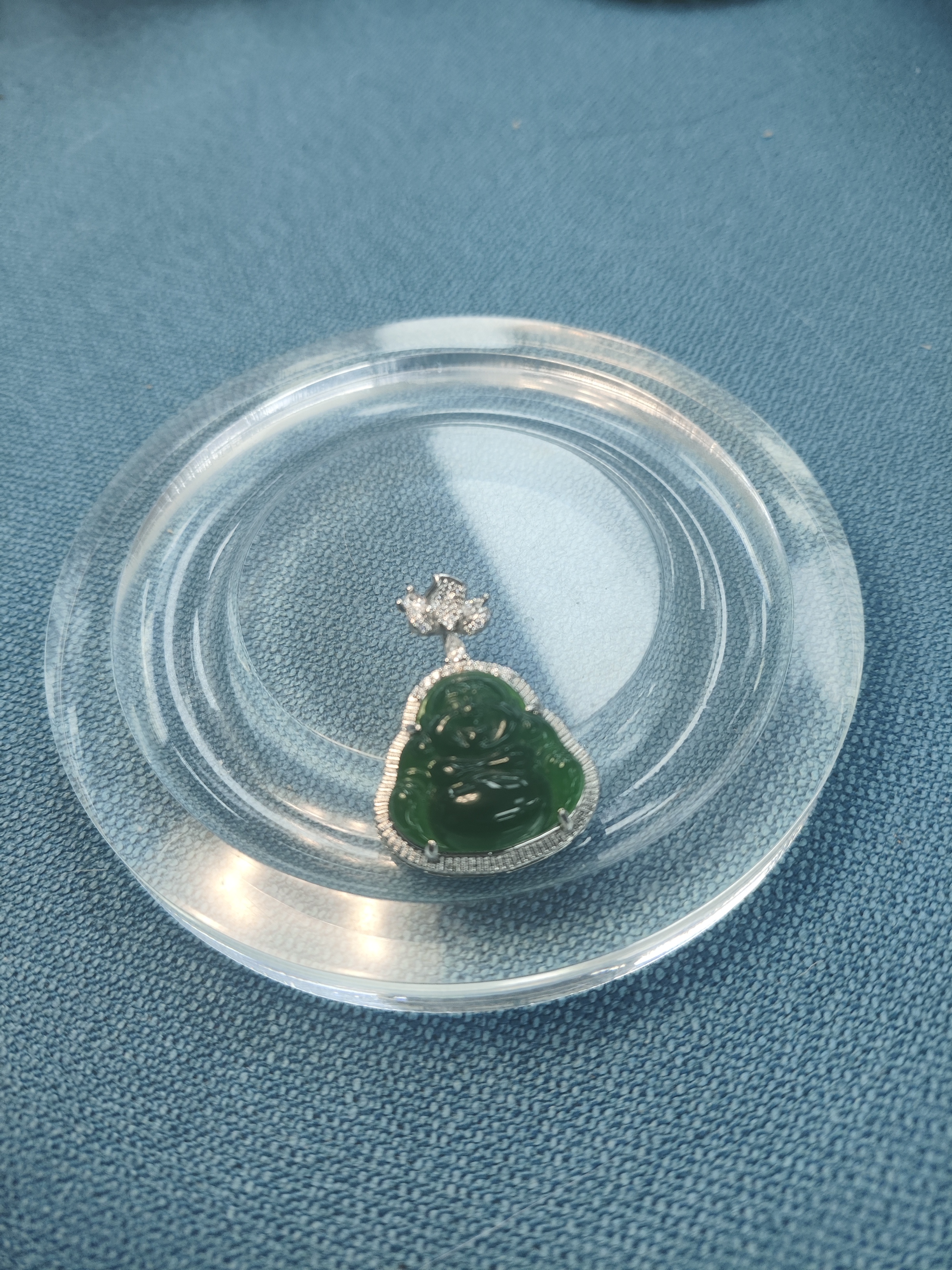 天然俄罗斯阳绿镶嵌佛公轻奢百搭气质款