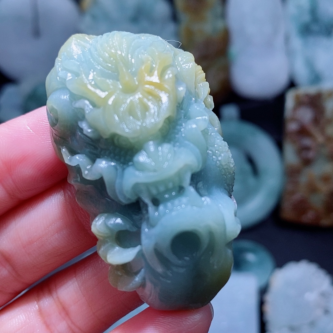 定制翡翠未镶嵌翡翠