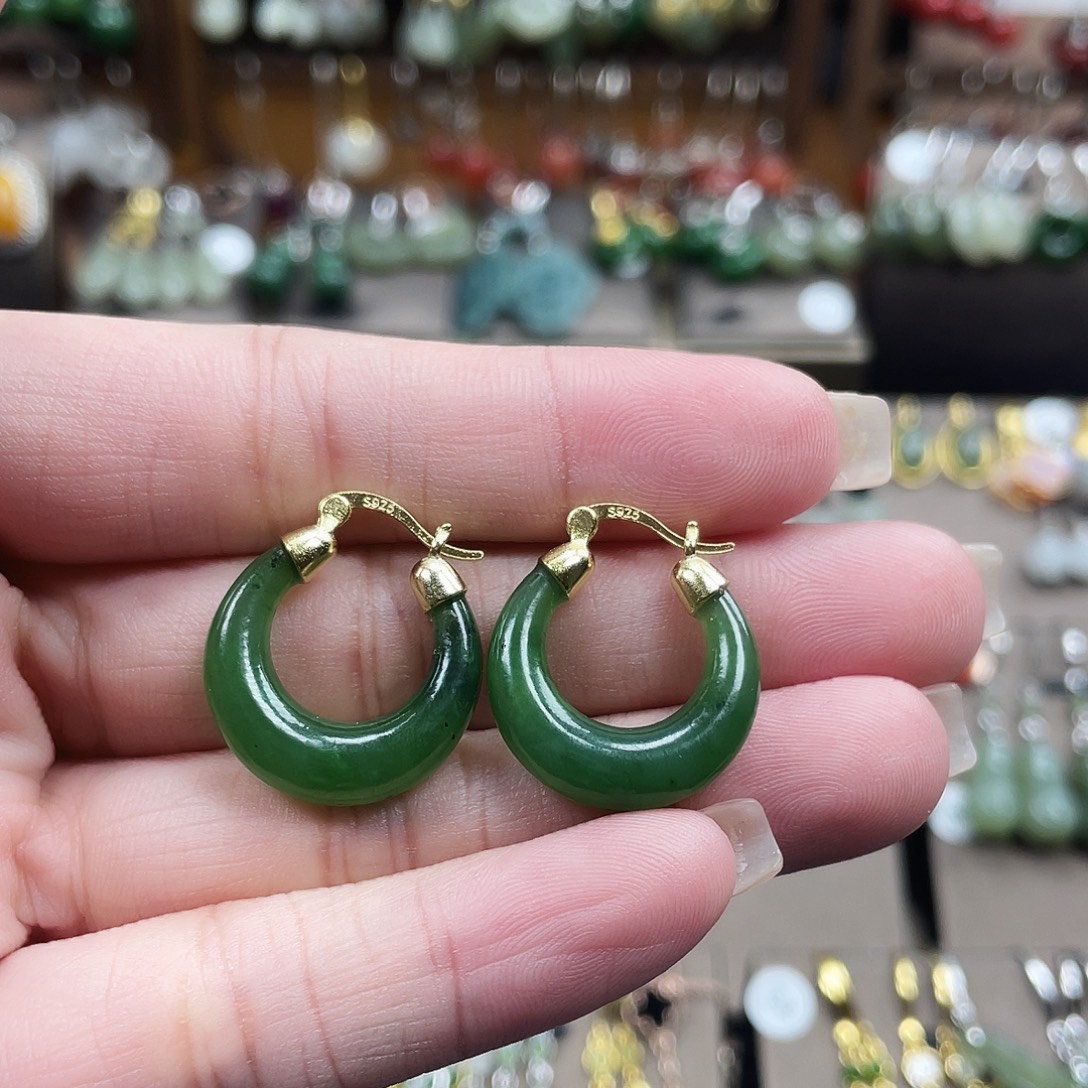 和田玉银S925镶嵌耳饰