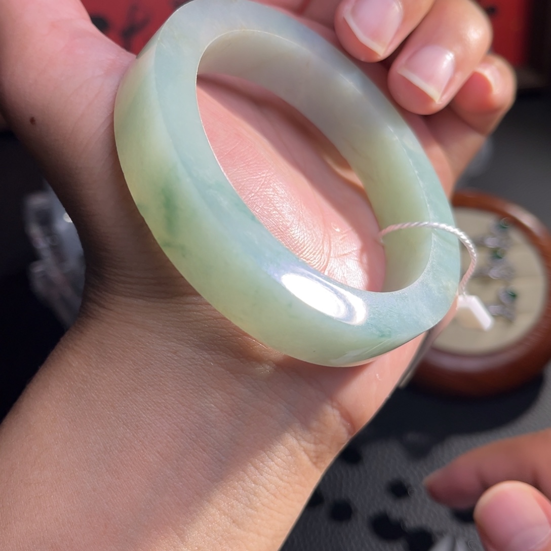 定制翡翠未镶嵌精美款