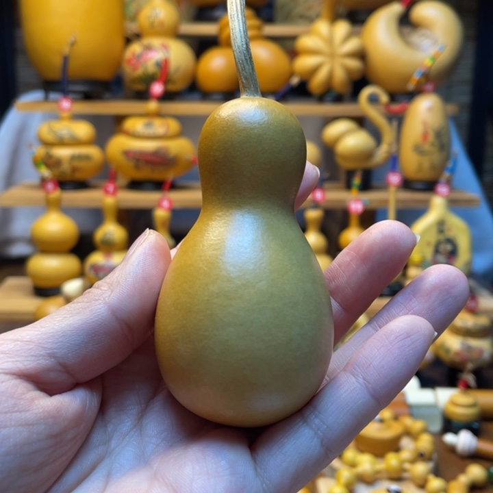 天*天然葫芦自然生长天易