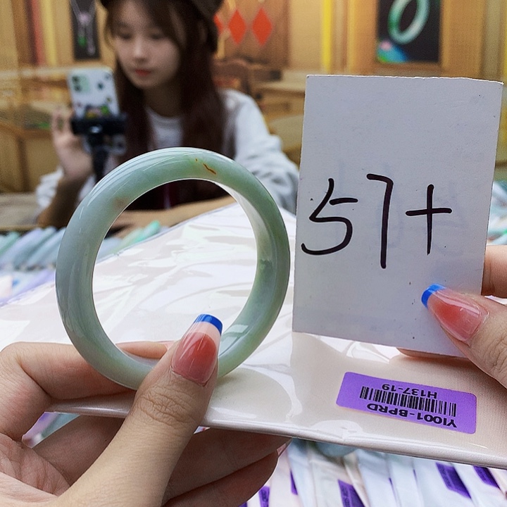 翡翠未镶嵌手镯0000……