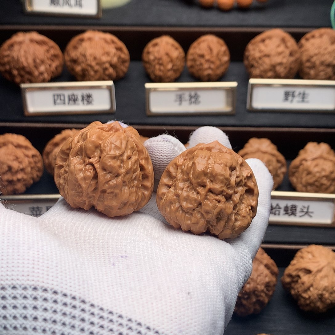 文玩核桃吊坠40号三角蛙38