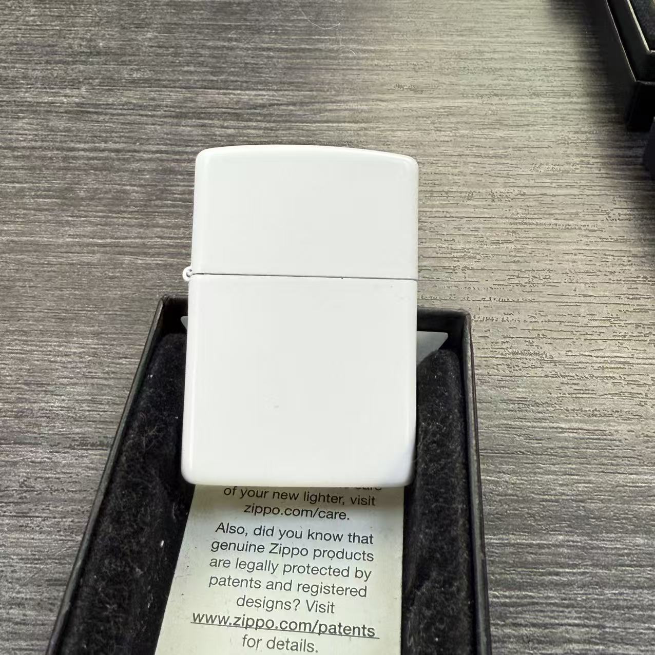 ZIPPO 打火机正品 美版常规白雅漆光板  0864