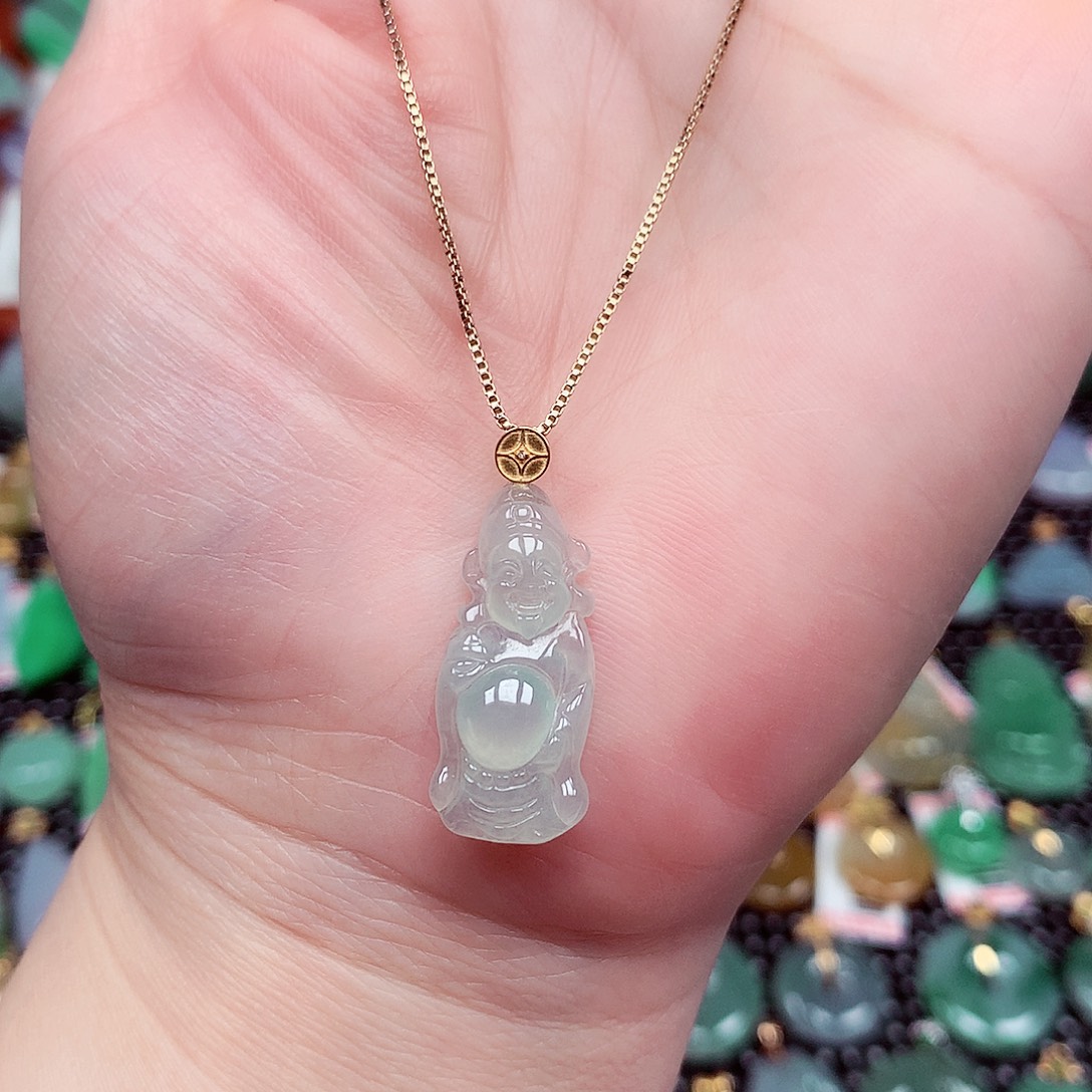 翡翠18K金镶嵌颈饰