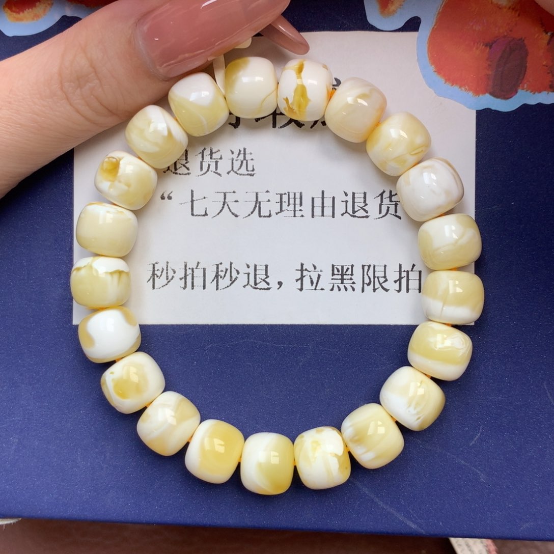 琥珀未镶嵌珠宝奇石1
