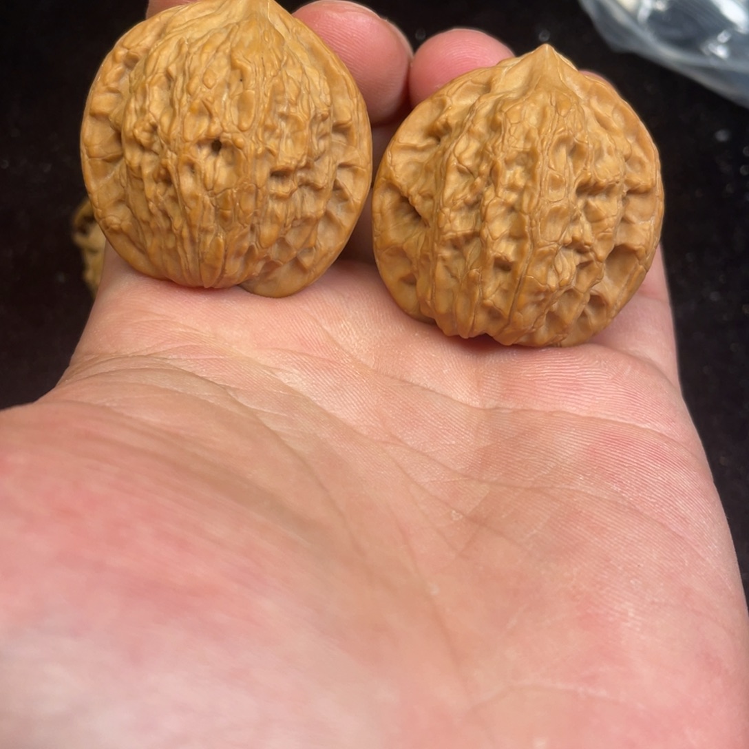 文玩核桃把件金公子