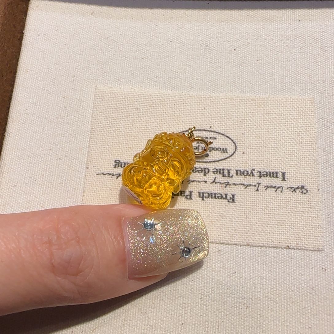 琥珀未镶嵌珠宝奇石