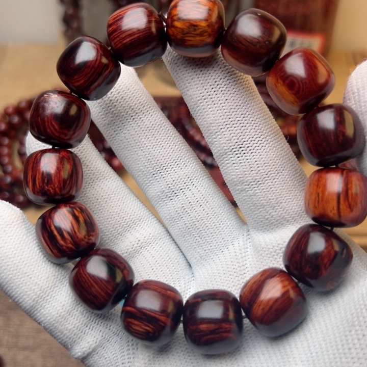 木木本海南红降花梨公1516老型珠单圈瑕疵