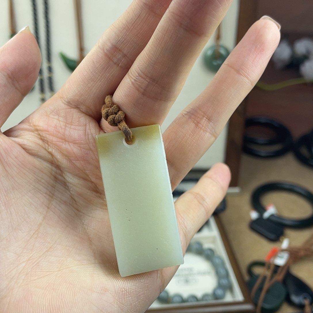 【闪购商品】手链未镶嵌和田玉