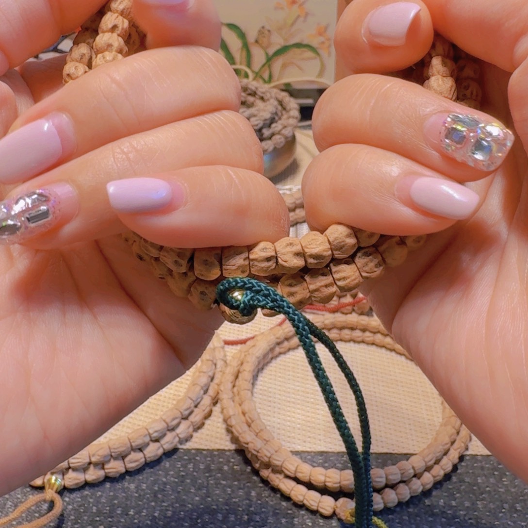 X****吊坠柏香籽/百香籽