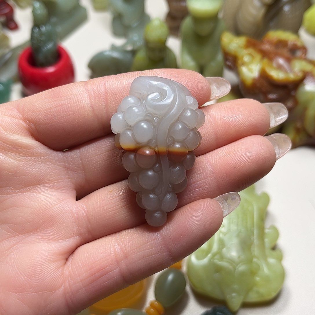 白玉菩提吊坠白玉菩提吊坠