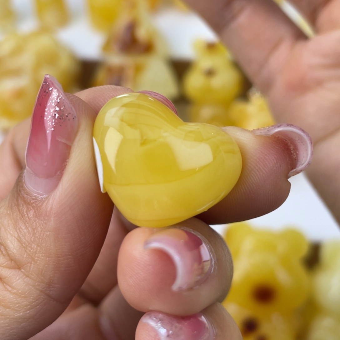 琥珀裸石未镶嵌蜜蜡