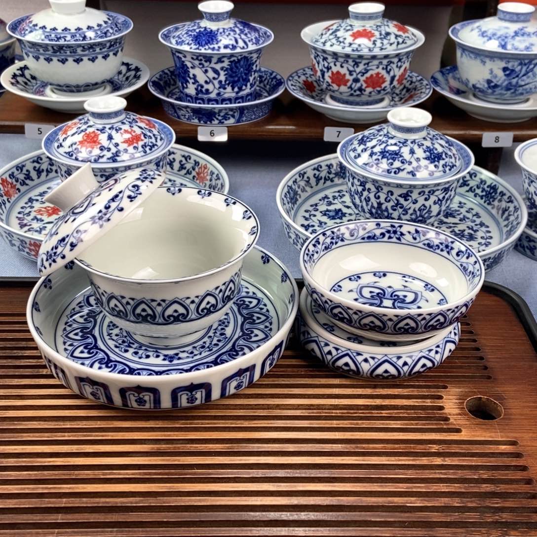 哈哈哈哈红红火火h