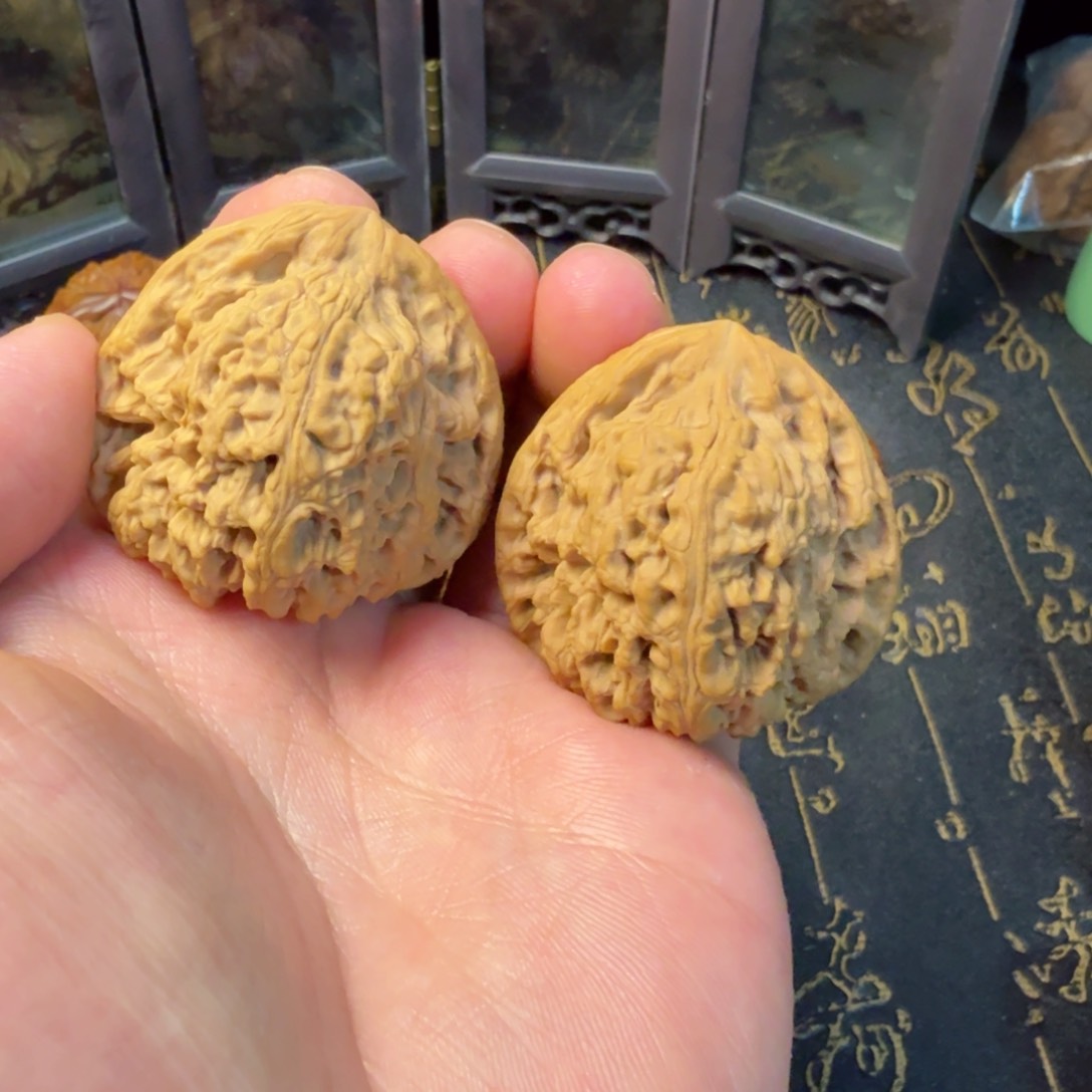 文玩核桃吊坠南疆40