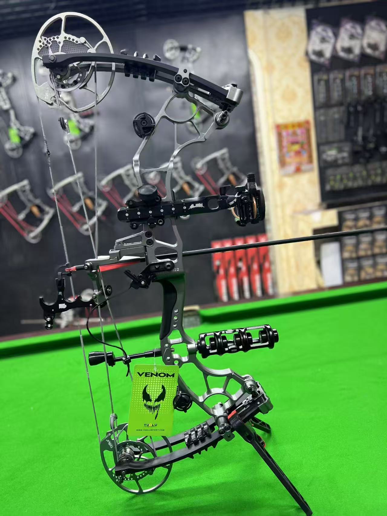 新款毒液复合弓配夜市喵撒放器