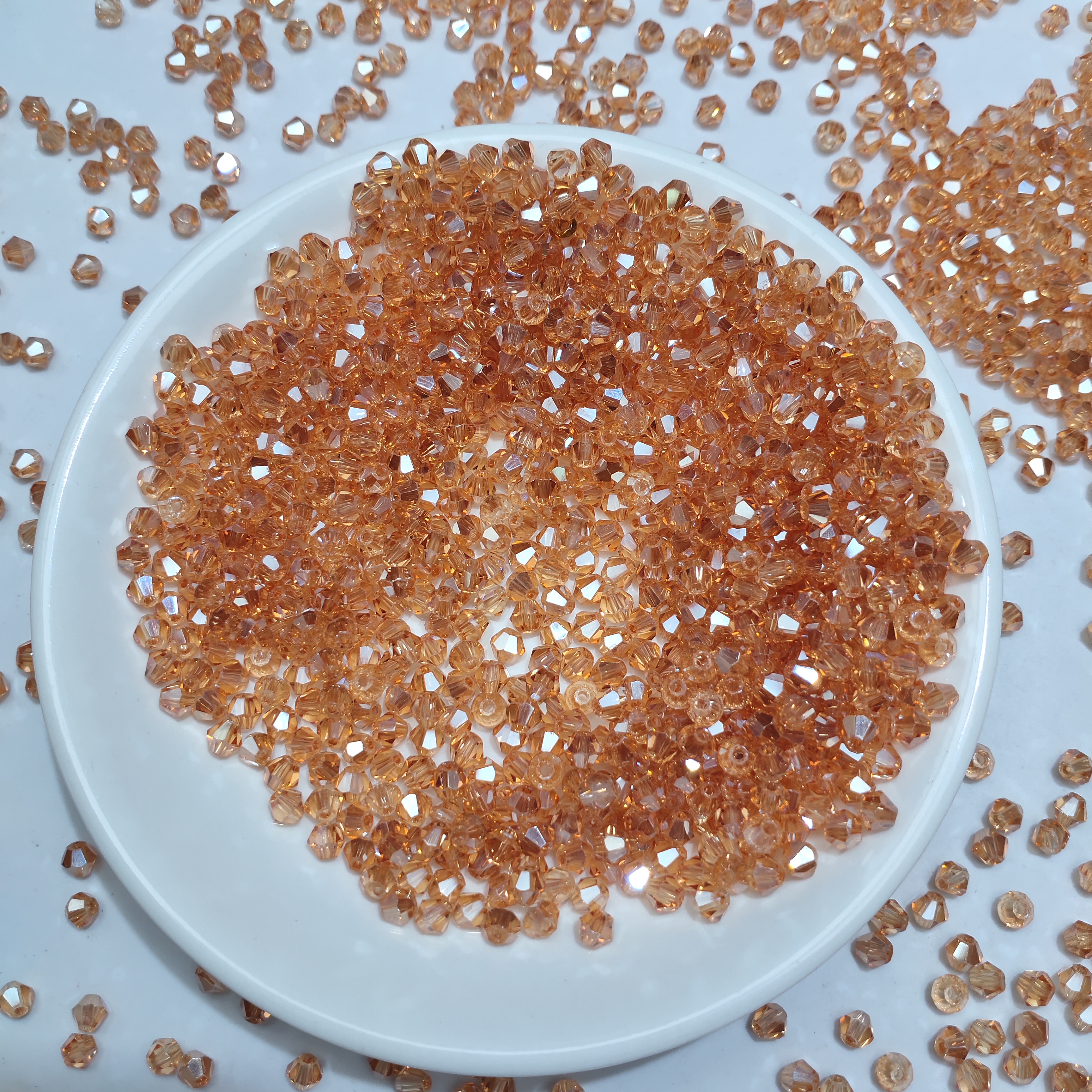 散珠A049香槟金碧玺切面米珠4MM*60颗