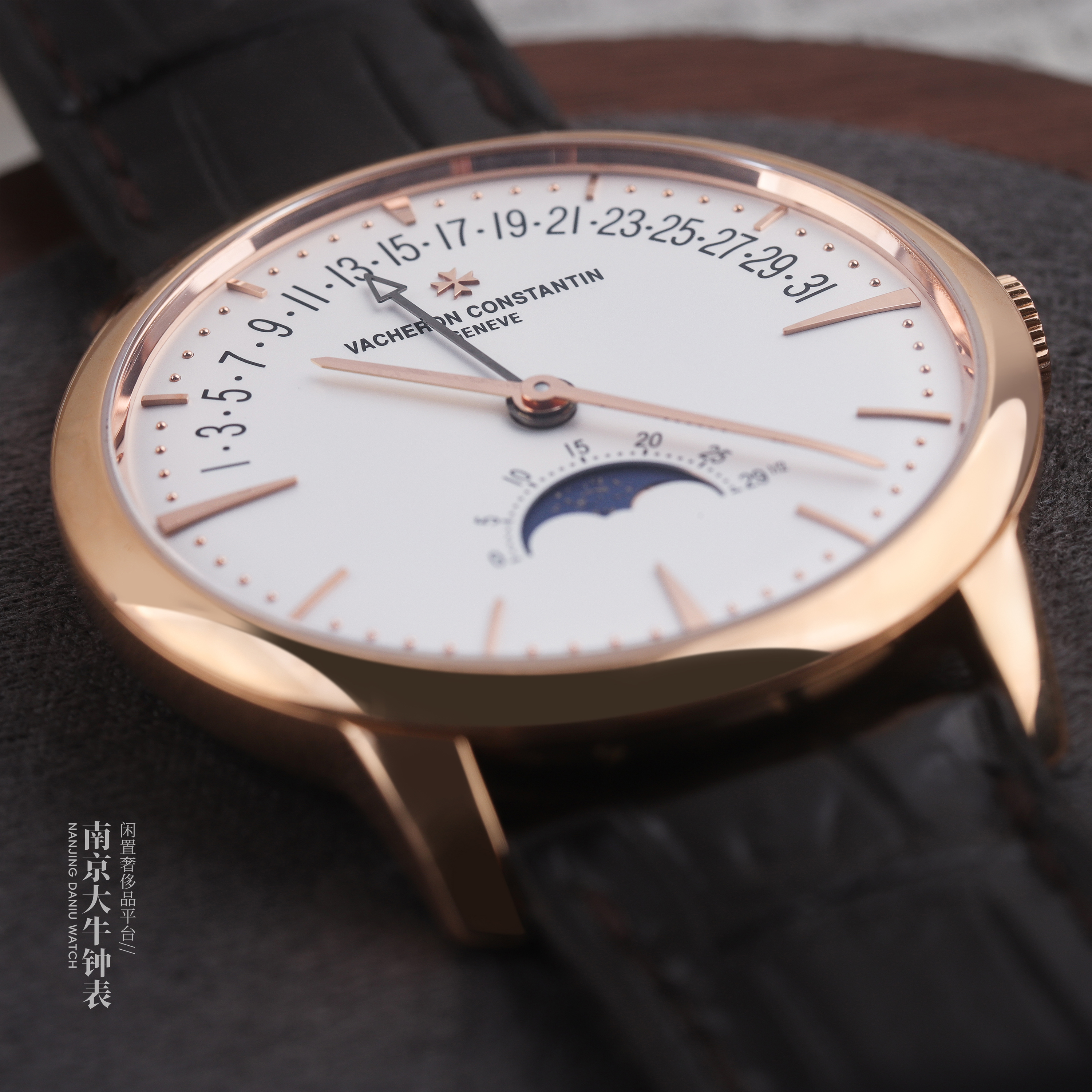 未使用 Vacheron Constantin/江诗丹顿 大牛/19全套/4010U/42.5盘